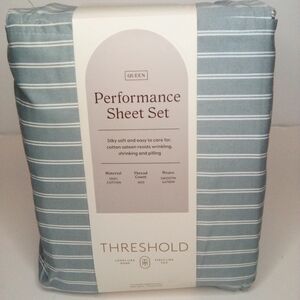 Queen 400 Thread Count Performance Sheet Set Blue Stripe Threshold